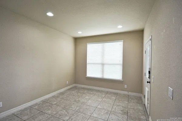 $2,325 | 345 Green Heron, New Braunfels, TX 78130