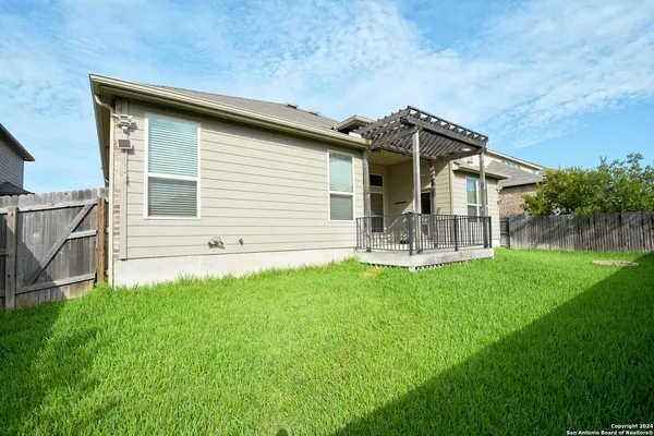 $2,325 | 345 Green Heron, New Braunfels, TX 78130