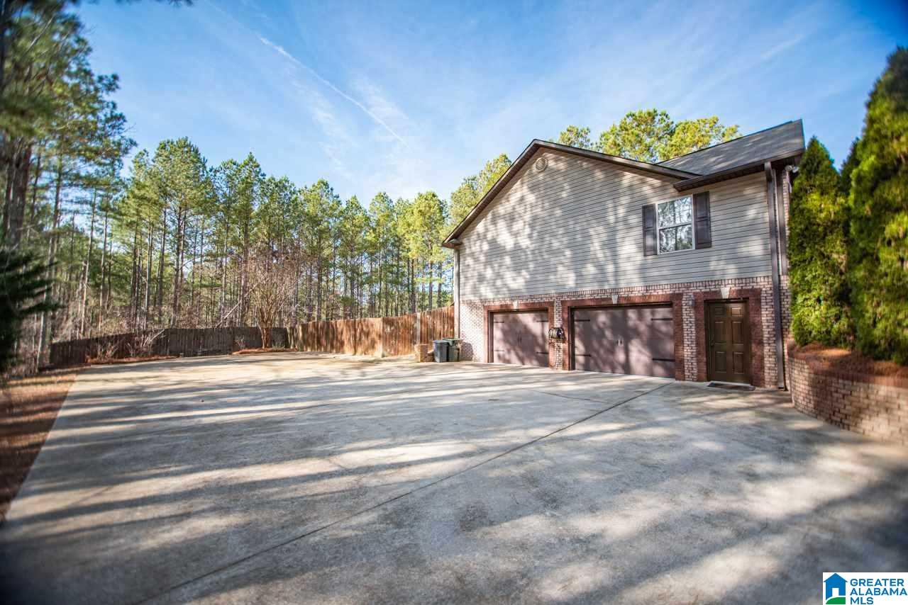 840 Rustling Road Odenville, AL 35120 - Photo 2 of 10