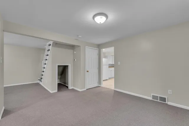 $1,595 | 56733 Grand River Avenue, New Hudson, MI 48165