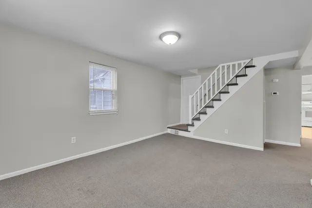 $1,595 | 56733 Grand River Avenue, New Hudson, MI 48165