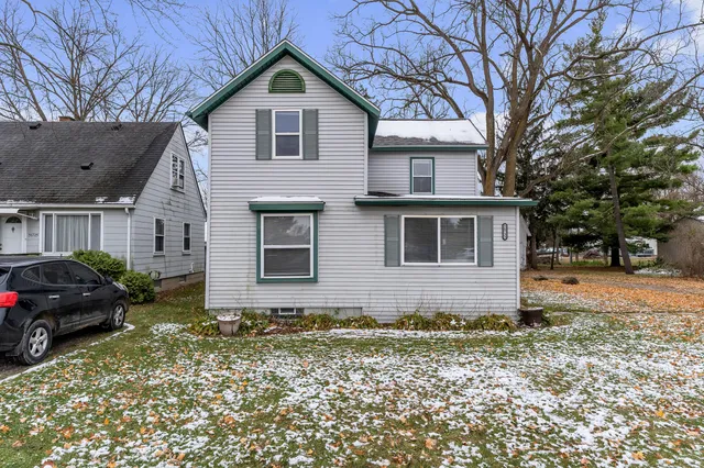 $1,595 | 56733 Grand River Avenue, New Hudson, MI 48165