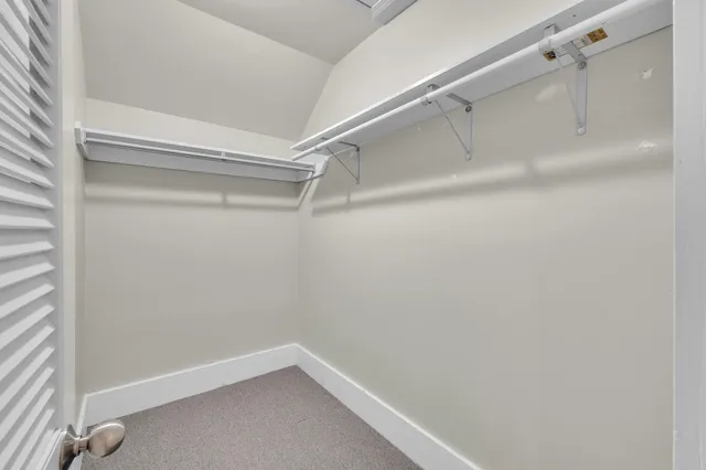 $1,595 | 56733 Grand River Avenue, New Hudson, MI 48165