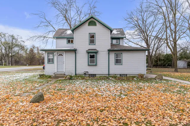 $1,595 | 56733 Grand River Avenue, New Hudson, MI 48165