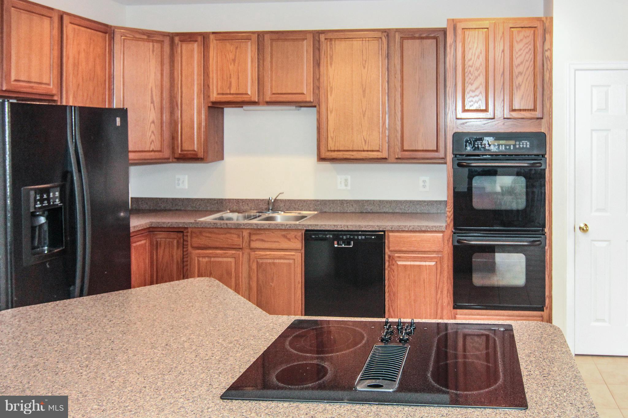 403 Yorkshire Ridge Court Purcellville, VA 20132 - Photo 5 of 27 Kitchen