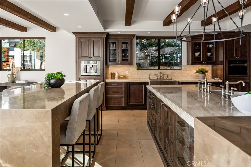 4072 Morning Star Drive Huntington Beach, CA 92649 - Photo 11 of 47