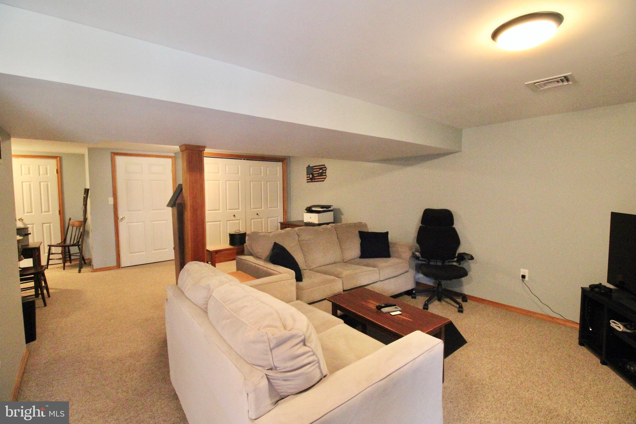 21 Tumbling Run Lititz, PA 17543 - Photo 34 of 45 Gallery Image 34