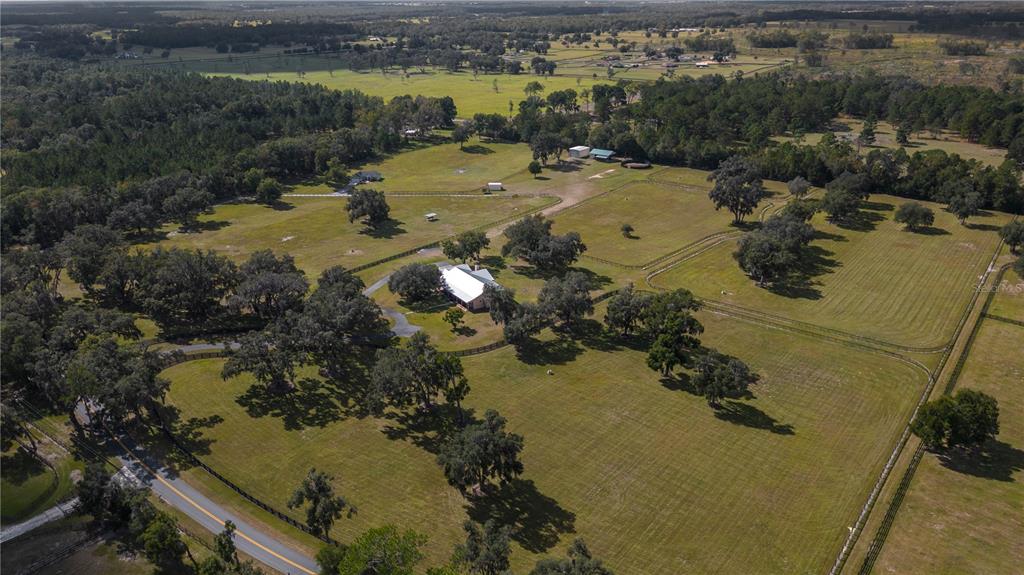 6140 Northwest 145th Avenue Road Morriston, FL 32668 - Photo 55 of 75