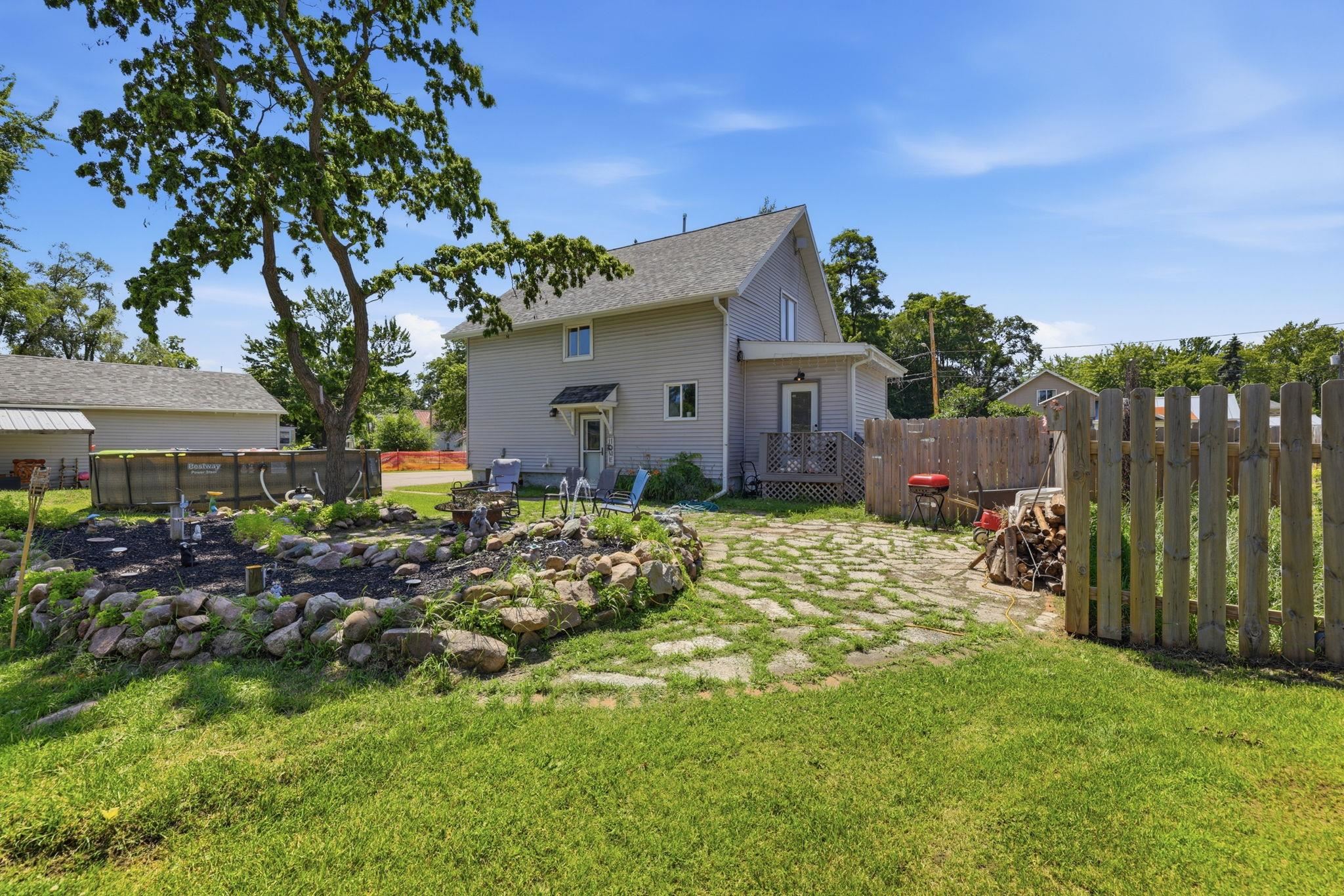 427 5th Street Waupaca, WI 54981 - Photo 41 of 45