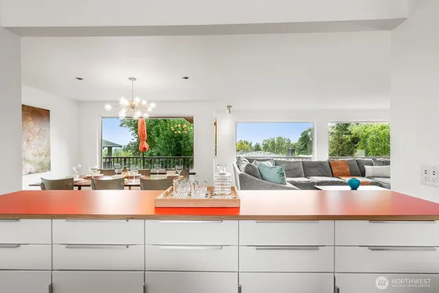 $885,000 | 7703 South 128th Street, Seattle, WA 98178