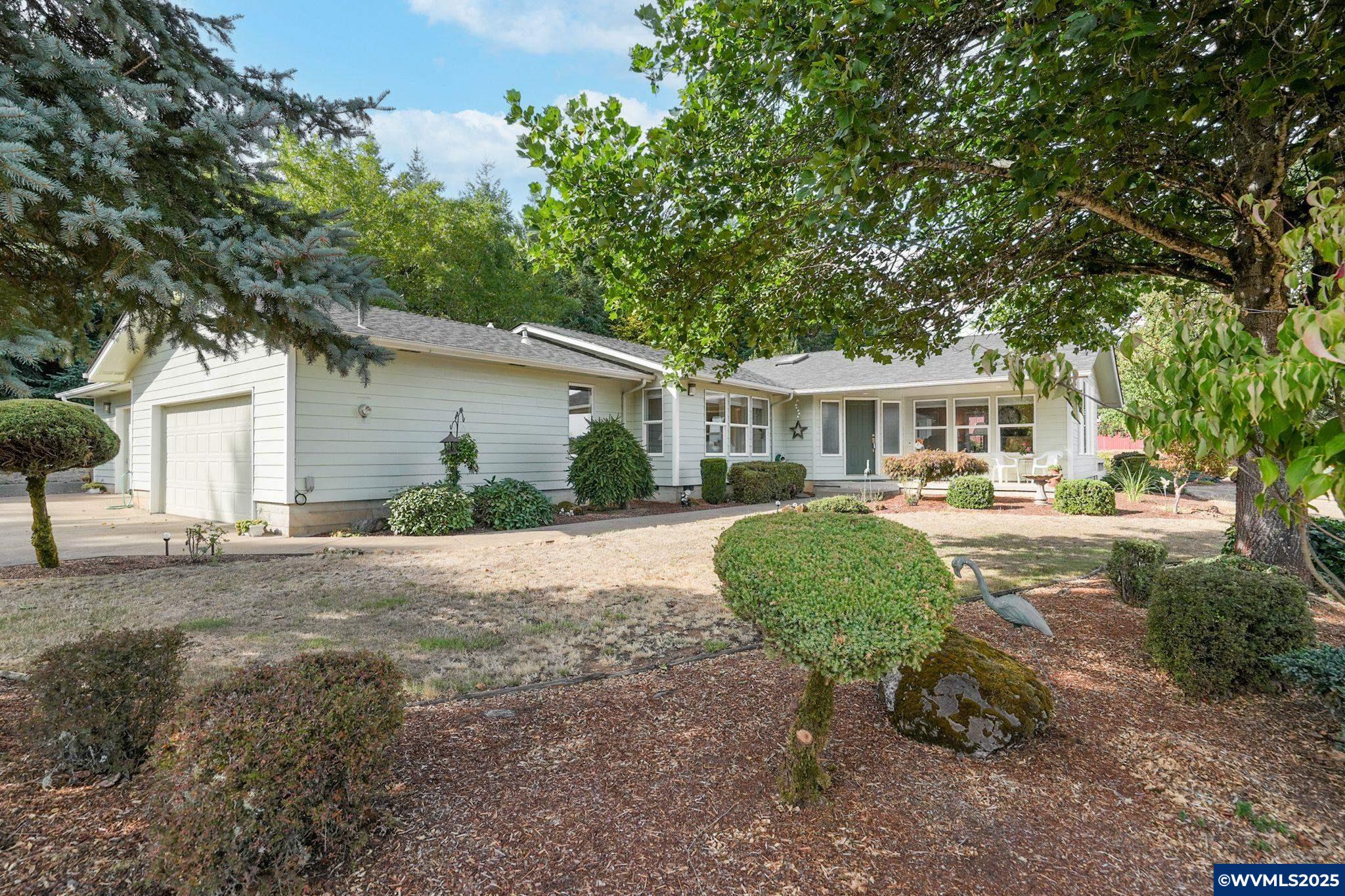 16305 Oakdale Road Dallas, OR 97338 - Photo 9 of 50 Gallery Image 9