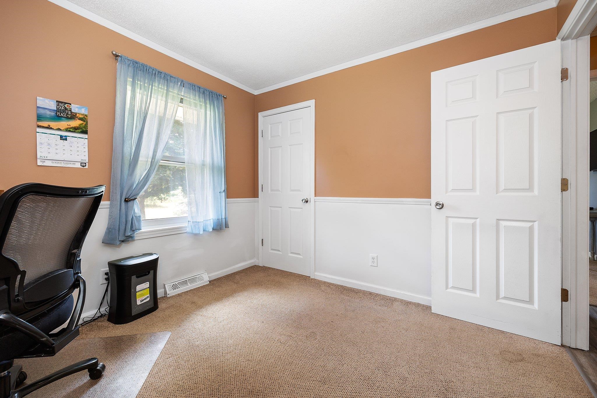1768 Sawyer Road Traverse City, MI 49685 - Photo 21 of 55 1903358-20.JPG