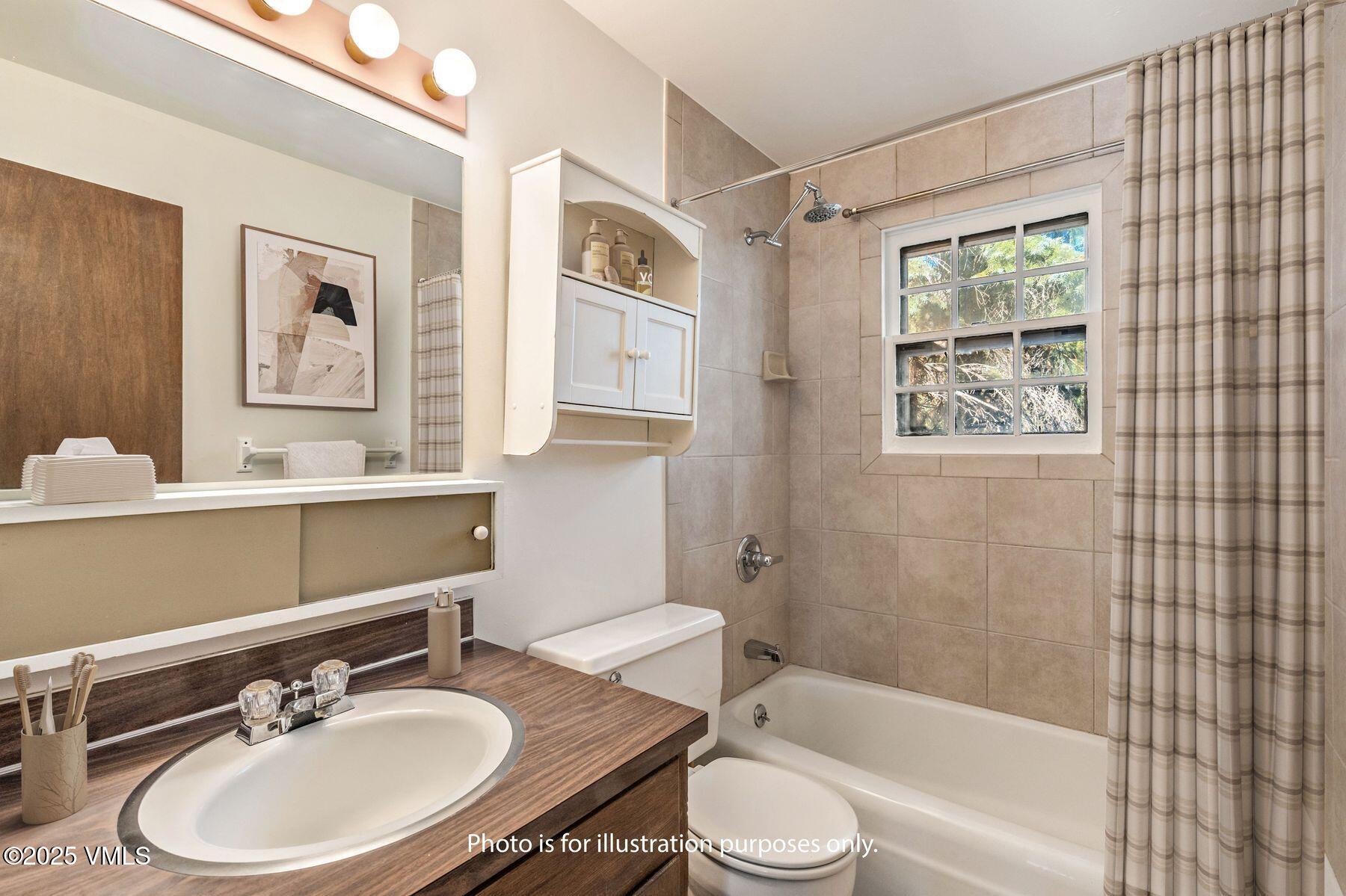 2450 Chamonix Lane, Unit A2 Vail, CO 81657 - Photo 12 of 32 Virtually Stage Bathroom