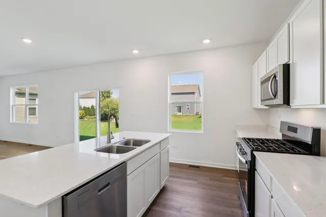 $419,990 | 13707 Palmetto Drive, Plainfield, IL 60544