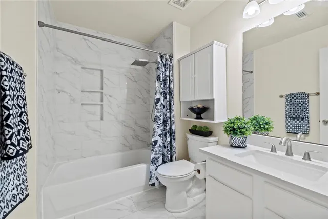 $460,000 | 8311 Brighton Lake Lane, Houston, TX 77095