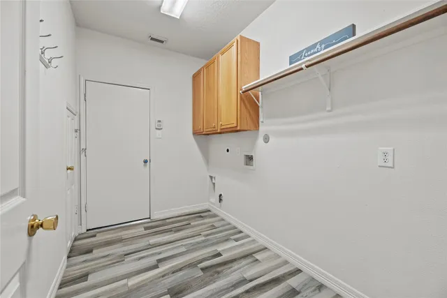 $460,000 | 8311 Brighton Lake Lane, Houston, TX 77095