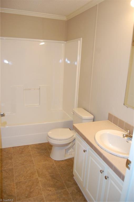 540 Chase Road Thomasville, NC 27360 - Photo 18 of 27 Gallery Image 18