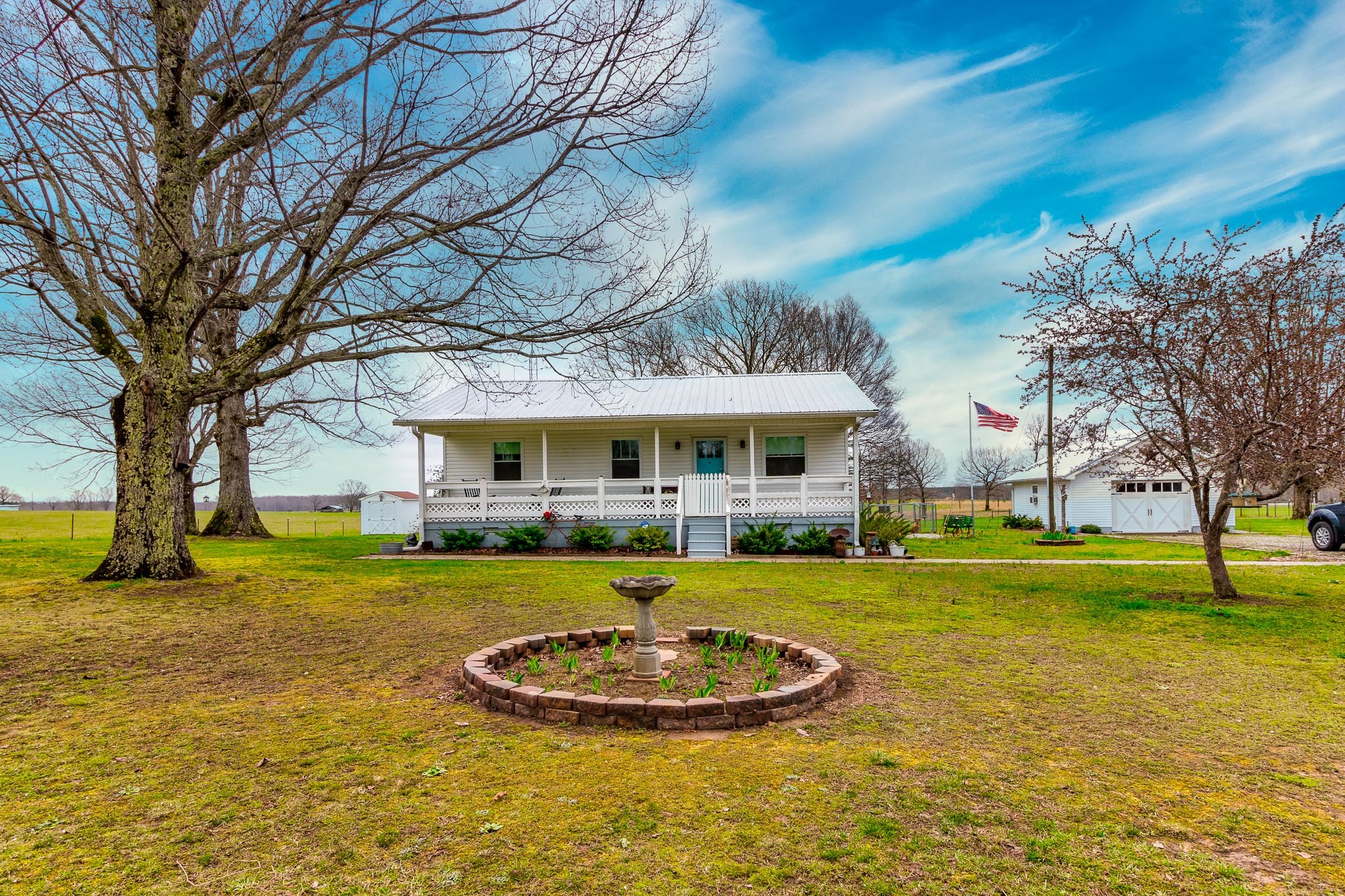 9688 Buttermilk Ridge Road Lawrenceburg, TN 38464 - Photo 1 of 25 Gallery Image 1