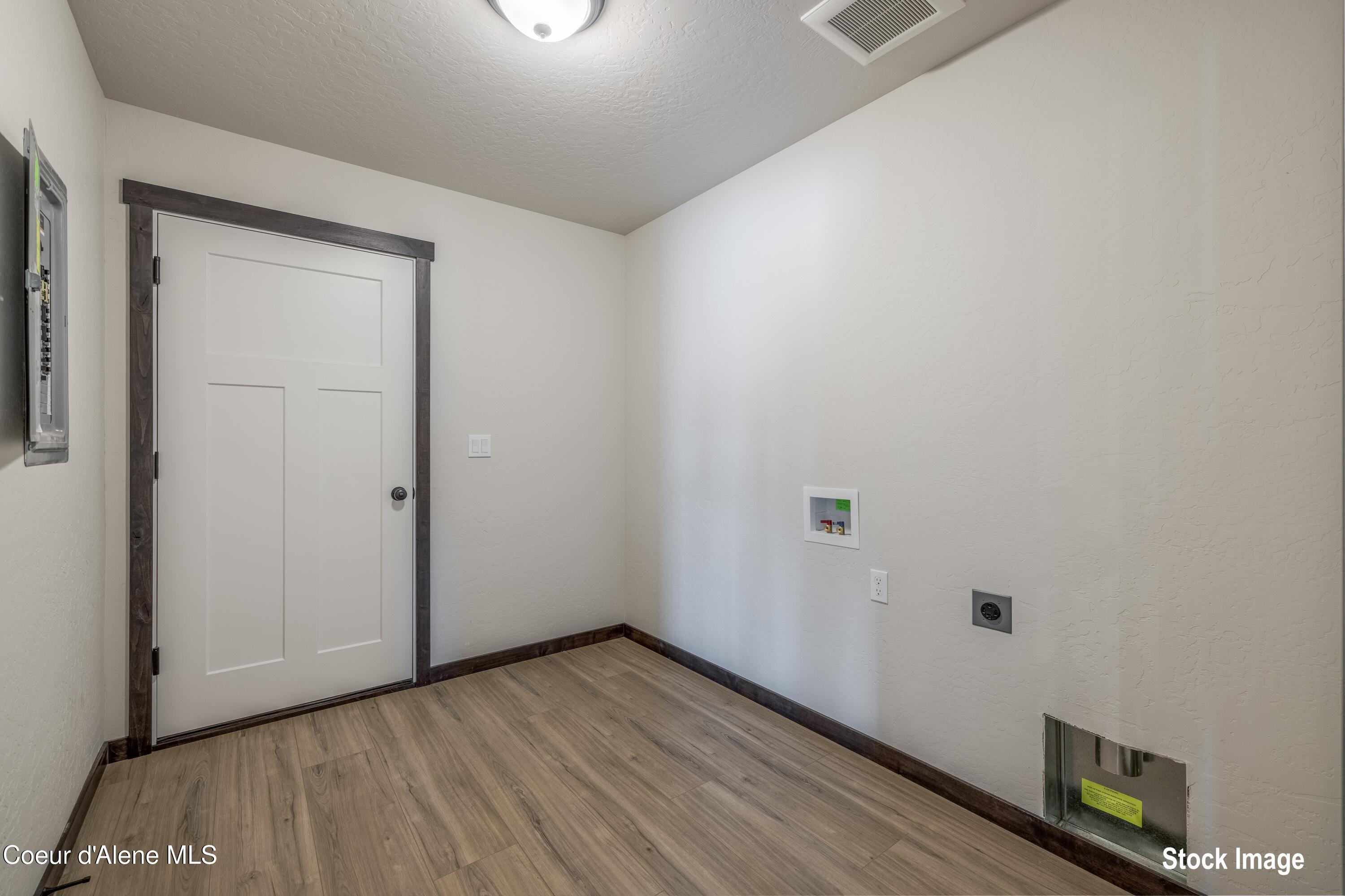 6731 West Plant Lane Rathdrum, ID 83858 - Photo 22 of 22 21 Laundry Room