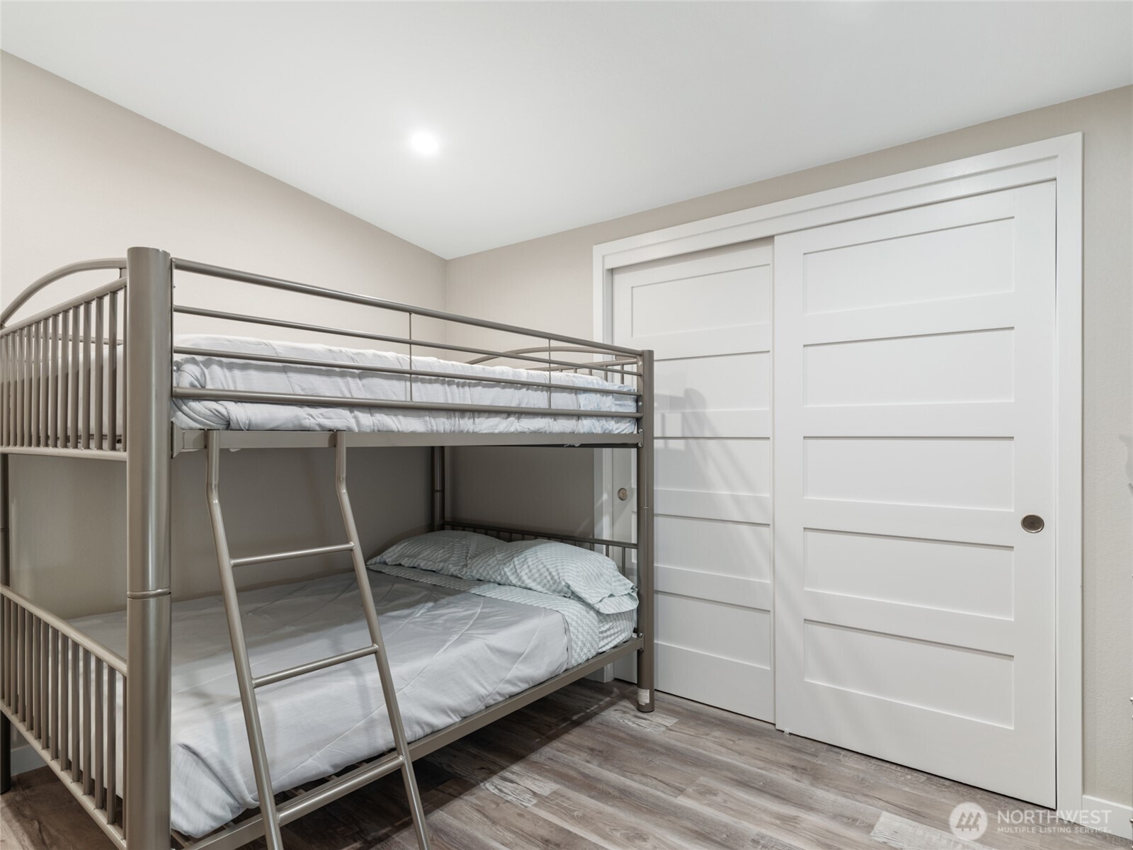 734 Lakeside Way Mattawa, WA 99349 - Photo 23 of 34 a bedroom with a bed and a walk in closet