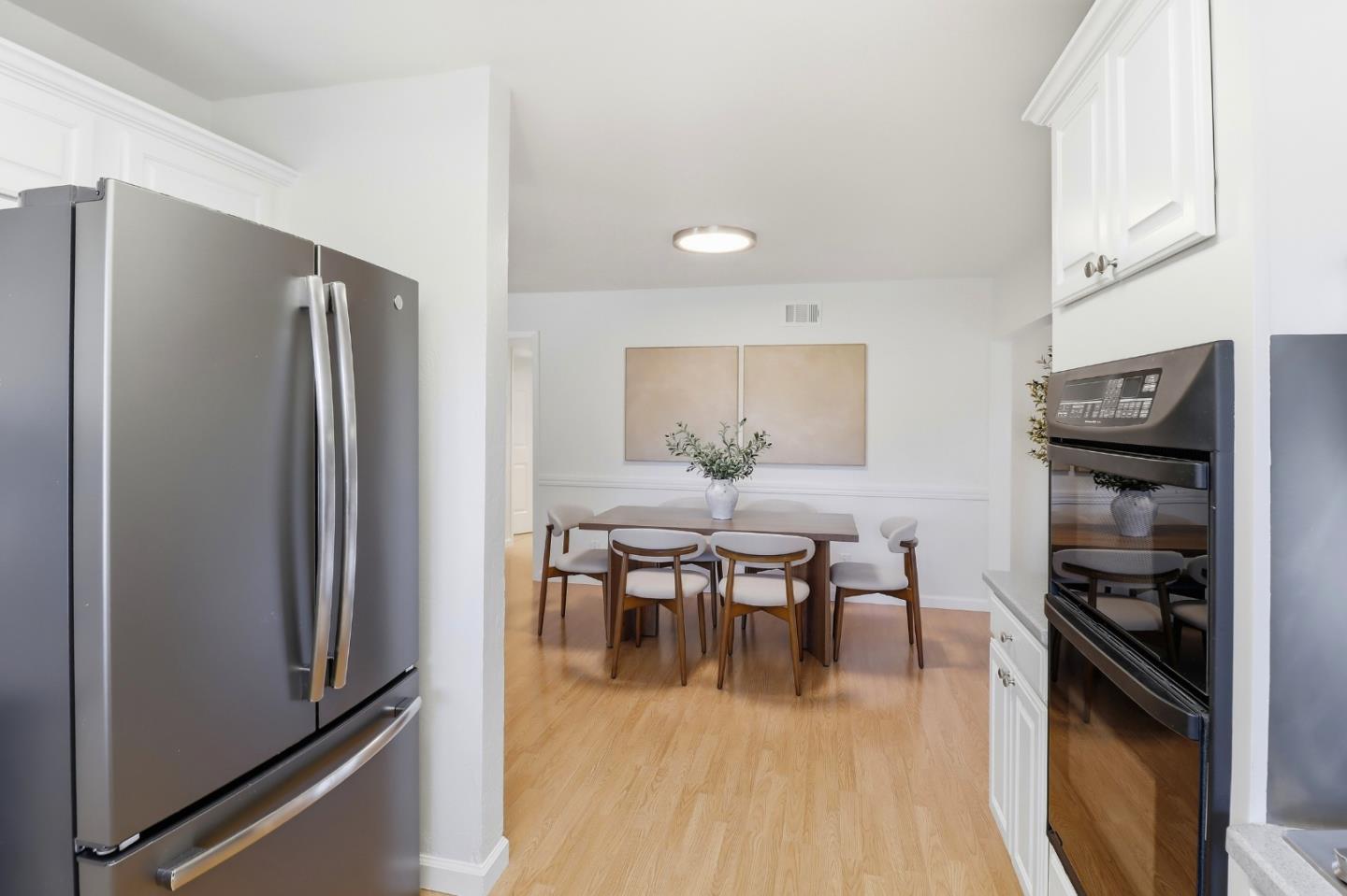 5245 Bucknall Road San Jose, CA 95130 - Photo 13 of 39 Gallery Image 13
