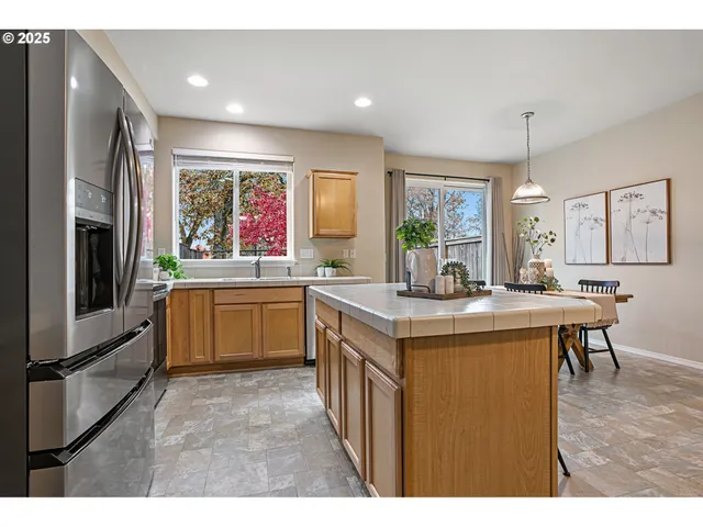 $395,000 | 623 Oak Hollow Drive, Newberg, OR 97132