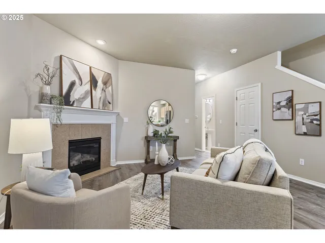 $395,000 | 623 Oak Hollow Drive, Newberg, OR 97132