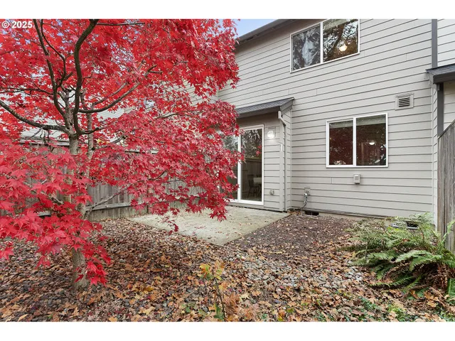 $395,000 | 623 Oak Hollow Drive, Newberg, OR 97132