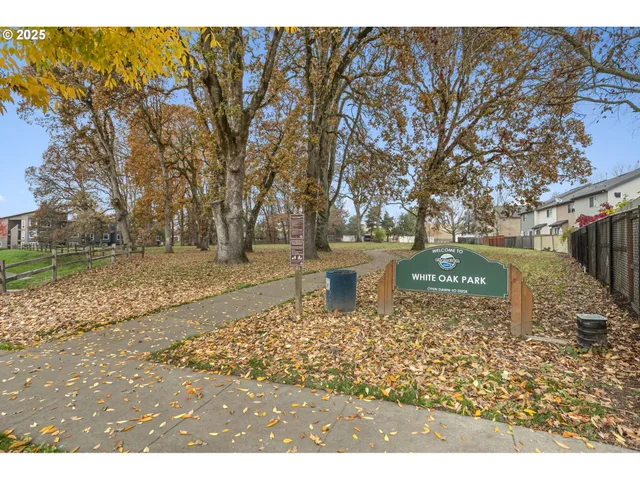 $395,000 | 623 Oak Hollow Drive, Newberg, OR 97132