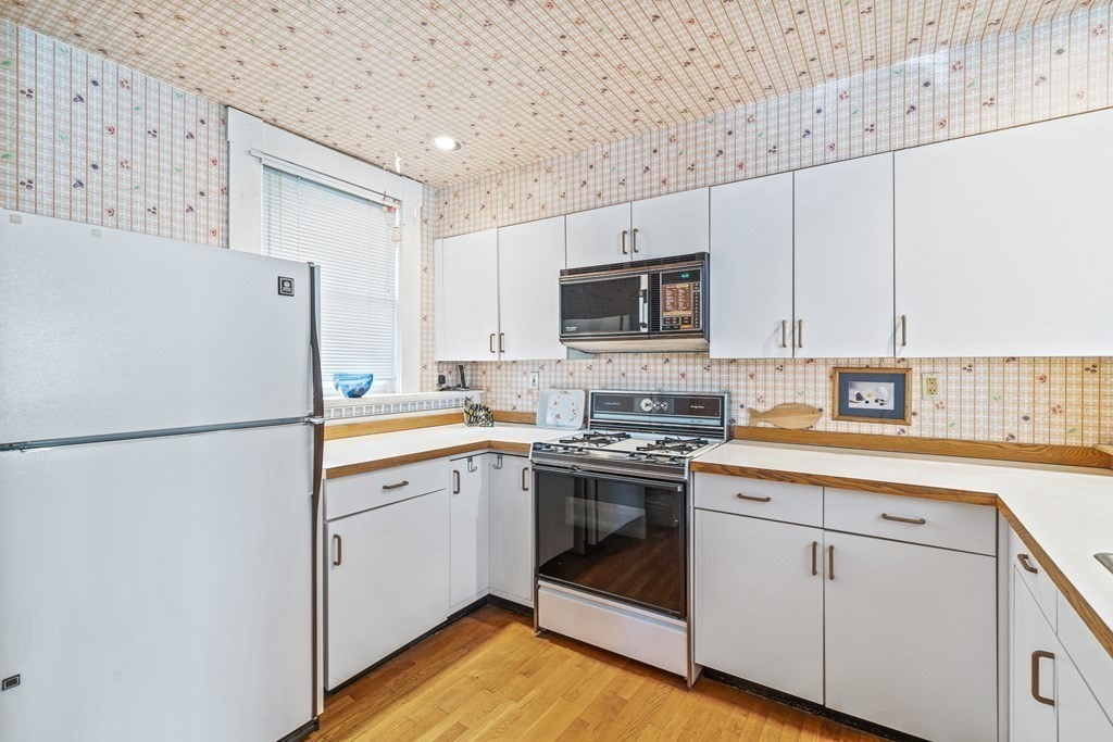 50 Roberts Road Cambridge, MA 02138 - Photo 8 of 15