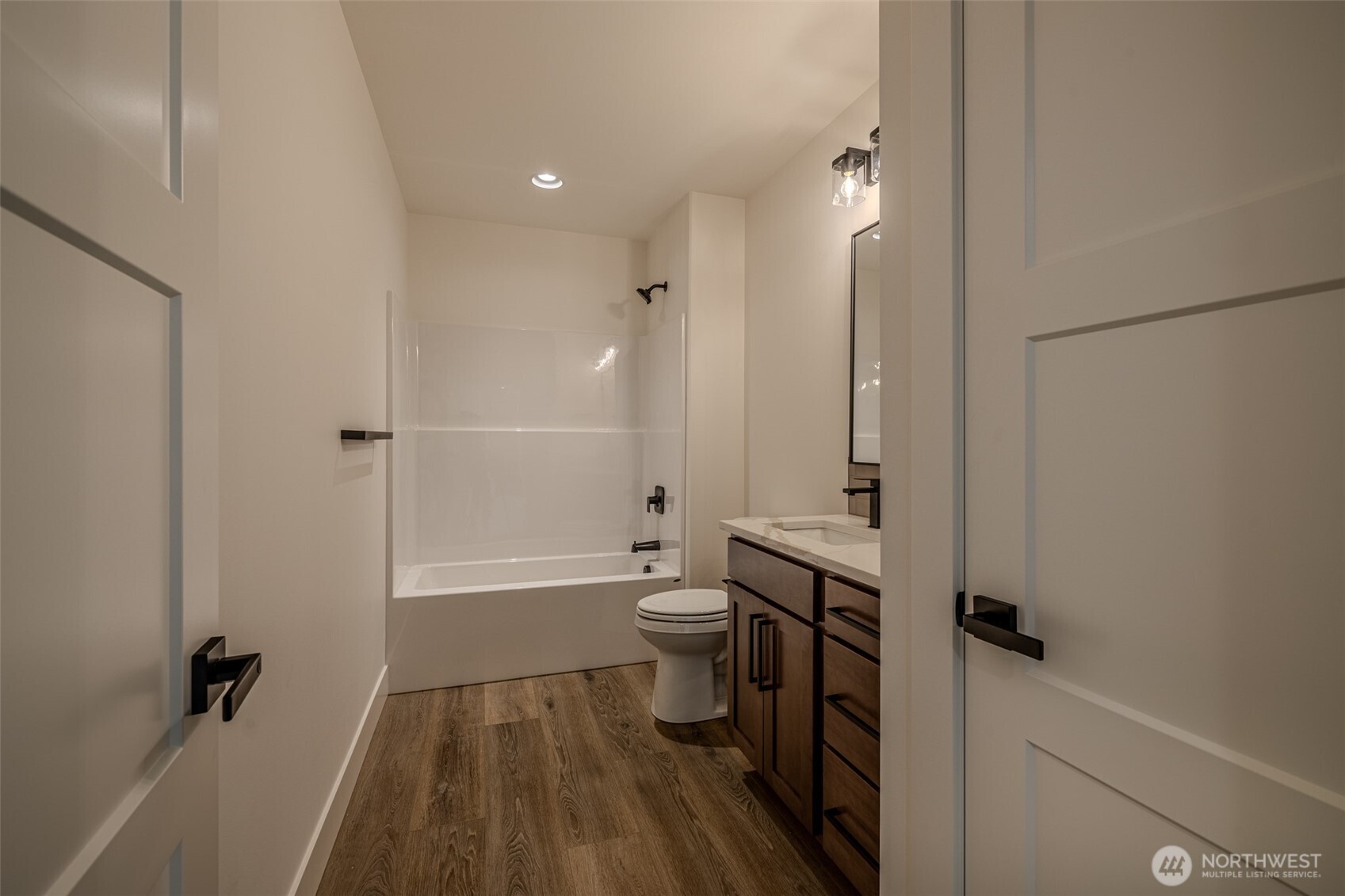 958 Racine Spgs Drive Wenatchee, WA 98801 - Photo 18 of 25 Gallery Image 18
