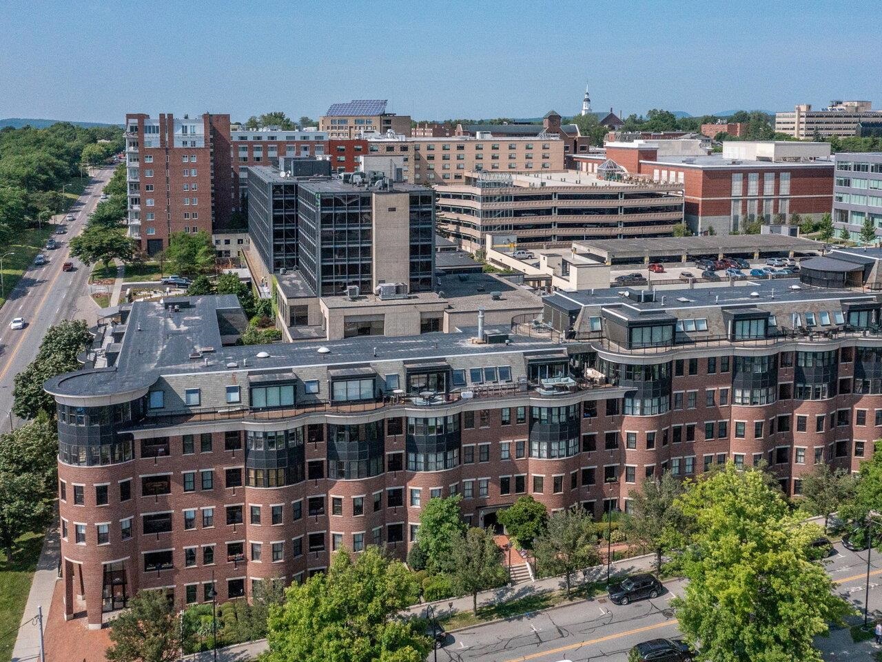 40 College Street, Unit 405C Burlington, VT 05401 - Photo 29 of 36