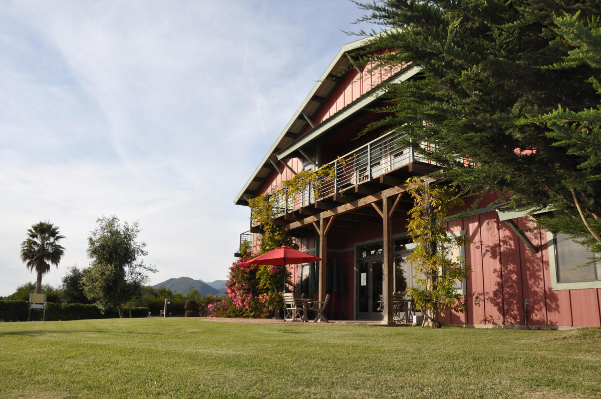 5360 Foothill Road Carpinteria, CA 93013 - Photo 4 of 10 building & lawn