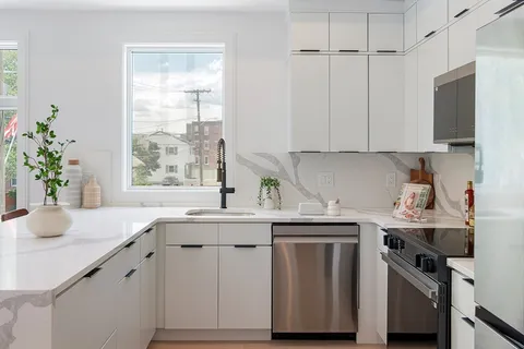 $589,900 | 140 Shirley Street, Unit 220, Winthrop, MA 02152