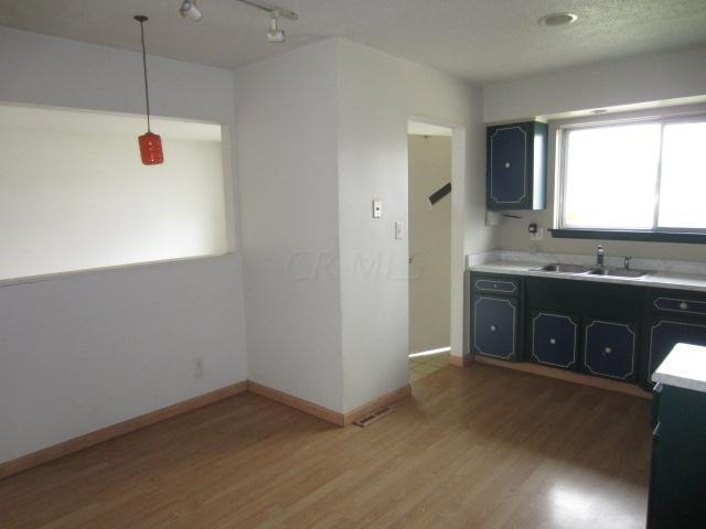 5019 Chingford Road Columbus, OH 43232 - Photo 4 of 14 Gallery Image 4