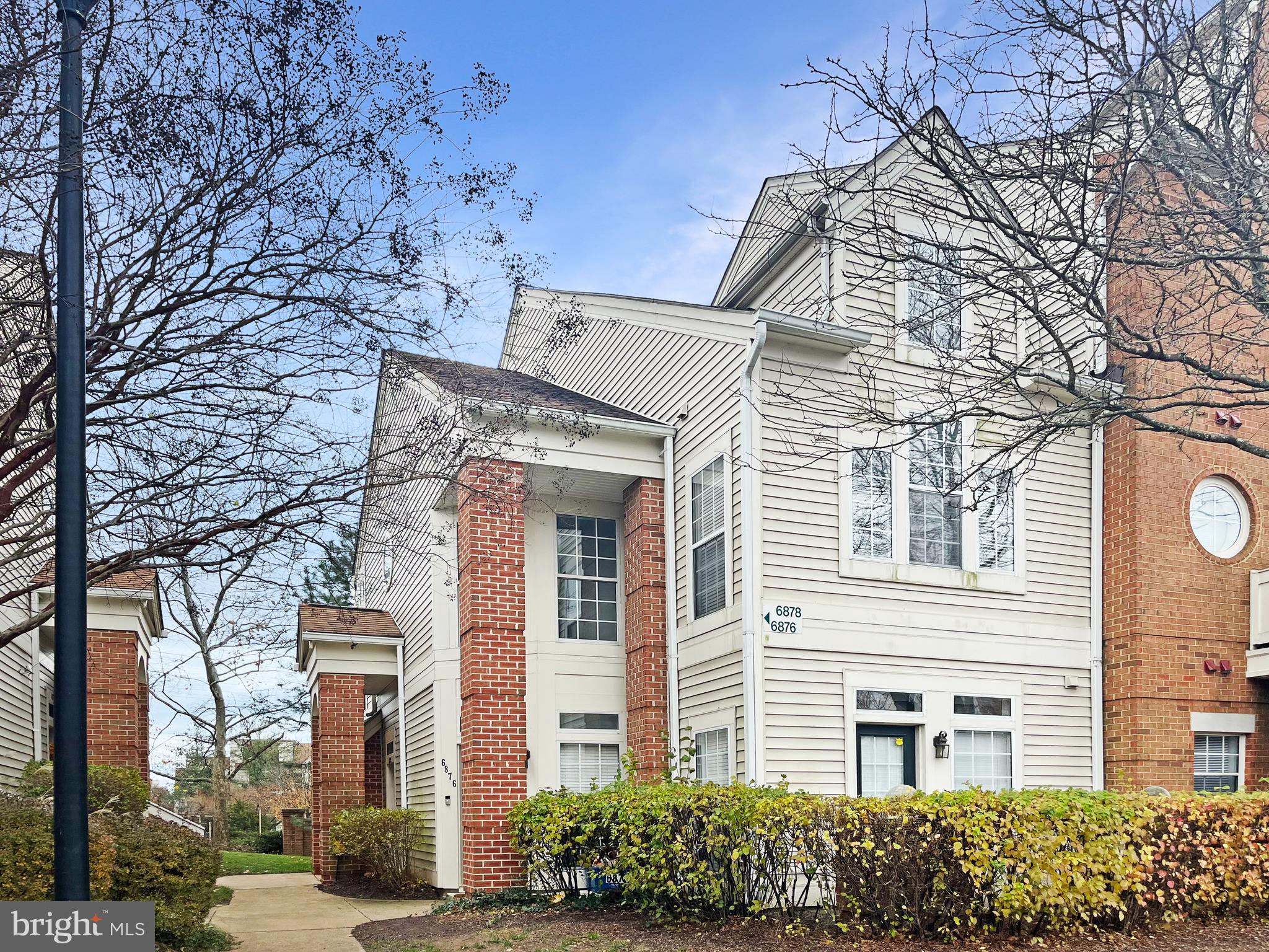 6878 Brindle Heath Way, Unit 200, Alexandria, VA 22315 Compass