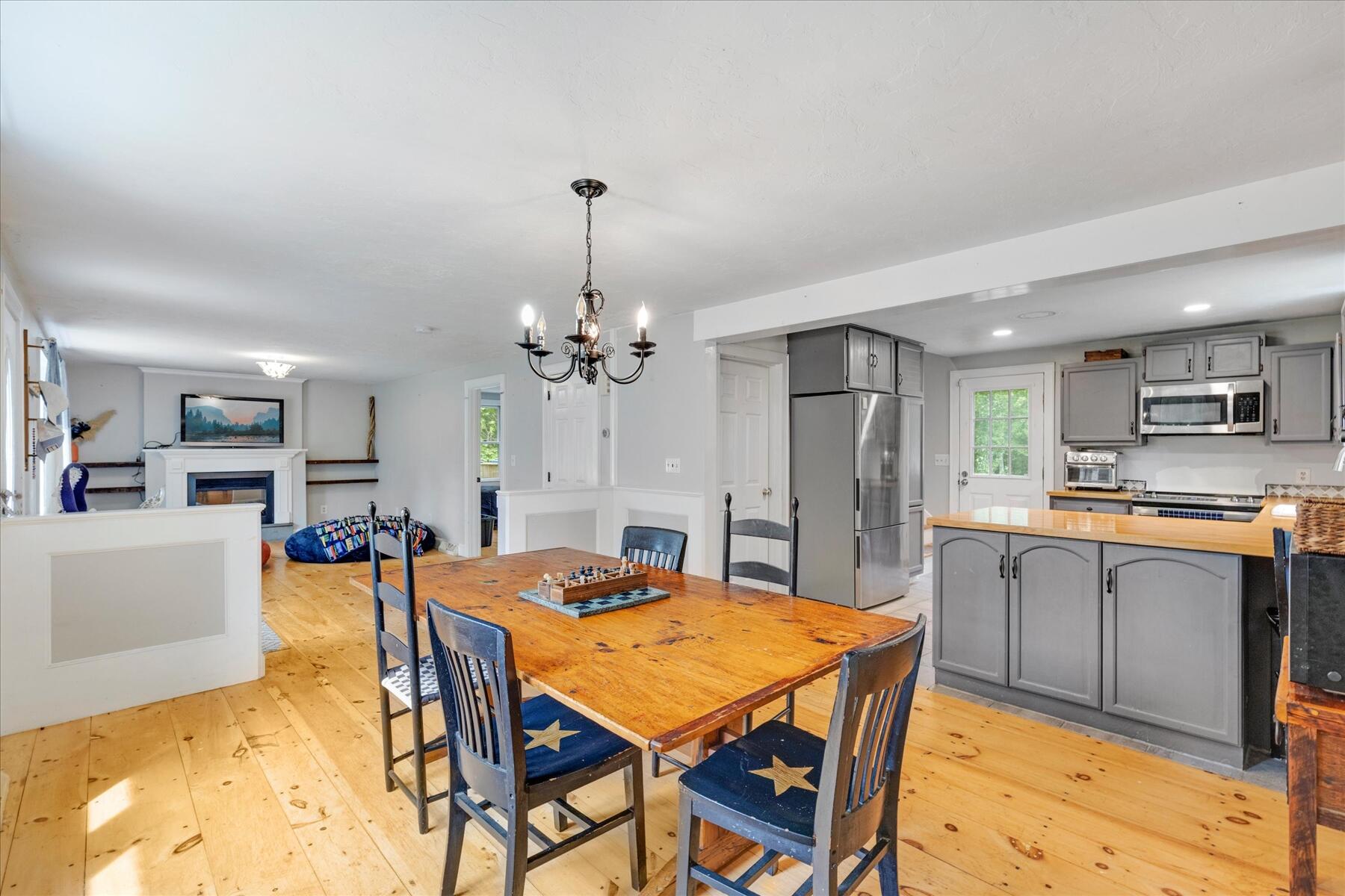 103 John Ewer Road Sandwich, MA 02563 - Photo 9 of 45 10-MG_7601-r