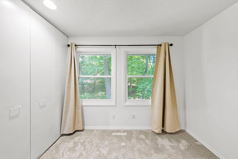 8775 Basswood Road Eden Prairie, MN 55344 - Photo 18 of 36