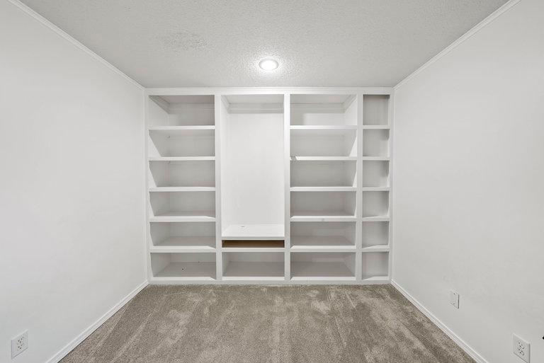 8775 Basswood Road Eden Prairie, MN 55344 - Photo 28 of 36