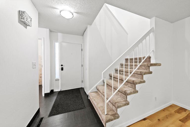 8775 Basswood Road Eden Prairie, MN 55344 - Photo 3 of 36