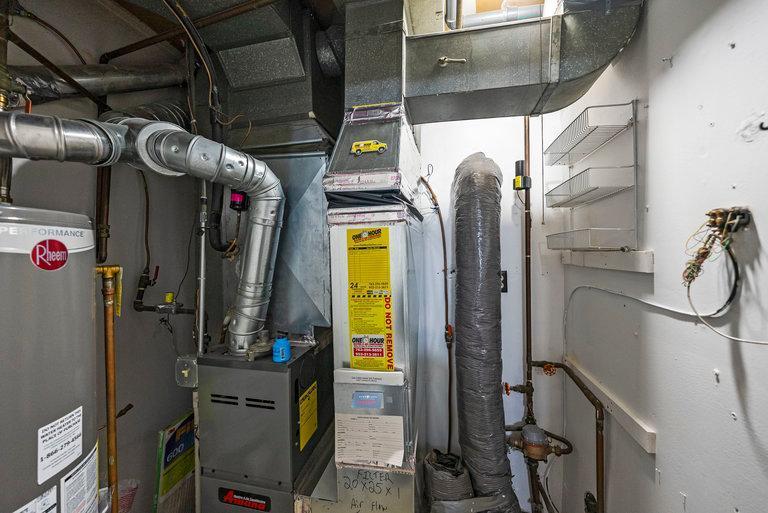 8775 Basswood Road Eden Prairie, MN 55344 - Photo 9 of 36