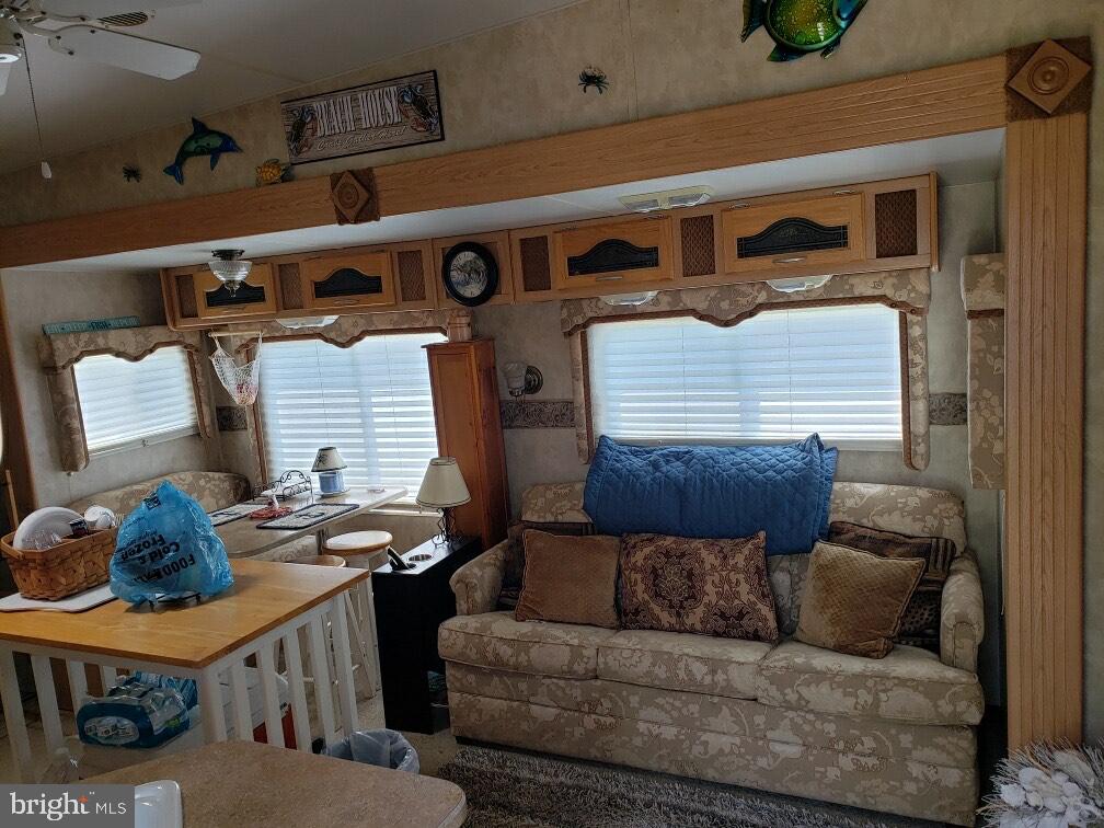 3075 Calvary Road Crisfield, MD 21817 - Photo 6 of 25 Gallery Image 6