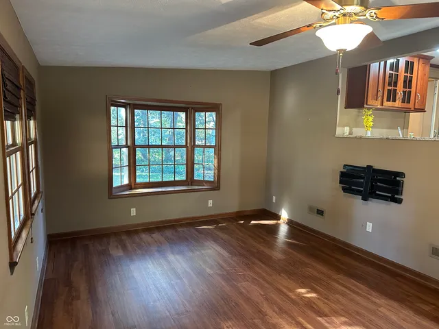 $285,000 | 1433 East Brunswick Avenue, Indianapolis, IN 46227