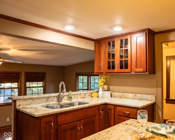 $285,000 | 1433 East Brunswick Avenue, Indianapolis, IN 46227