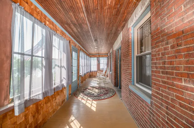 $285,000 | 11 Cobbossee Avenue, Gardiner, ME 04345