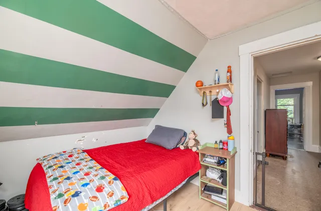 $285,000 | 11 Cobbossee Avenue, Gardiner, ME 04345