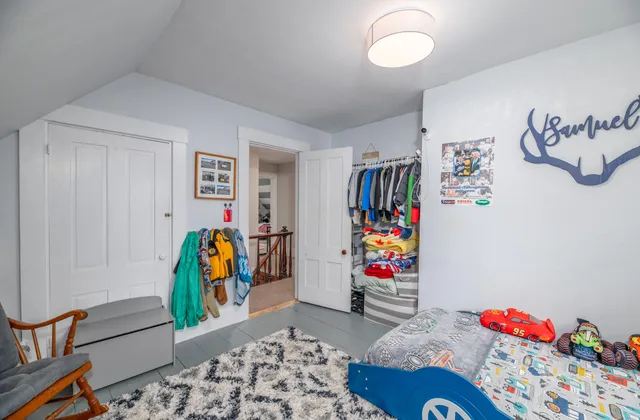 $285,000 | 11 Cobbossee Avenue, Gardiner, ME 04345