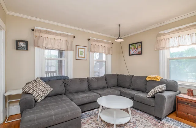 $285,000 | 11 Cobbossee Avenue, Gardiner, ME 04345