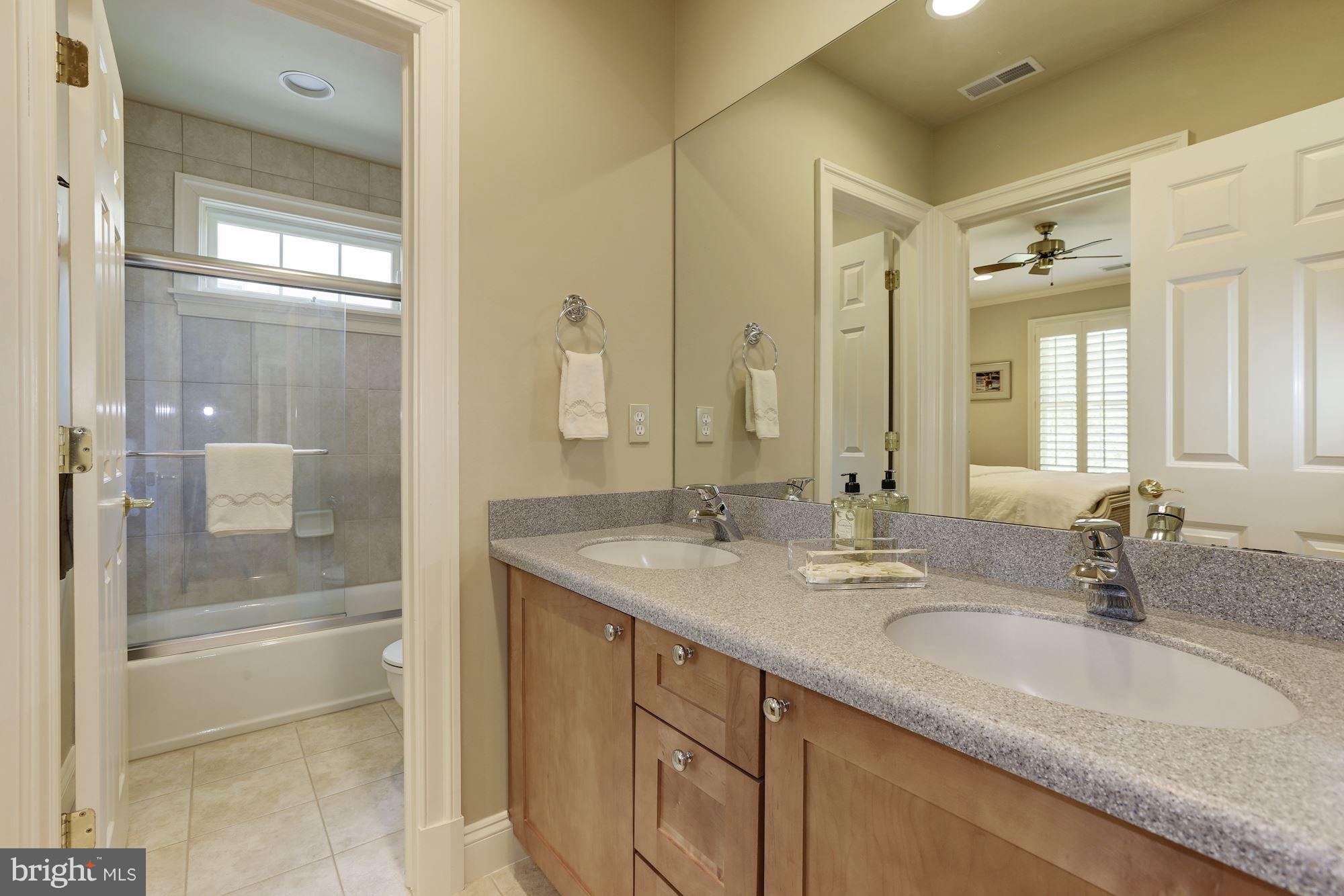 5913 Greentree Road Bethesda, MD 20817 - Photo 21 of 30 Dual-Entry Hall Bath