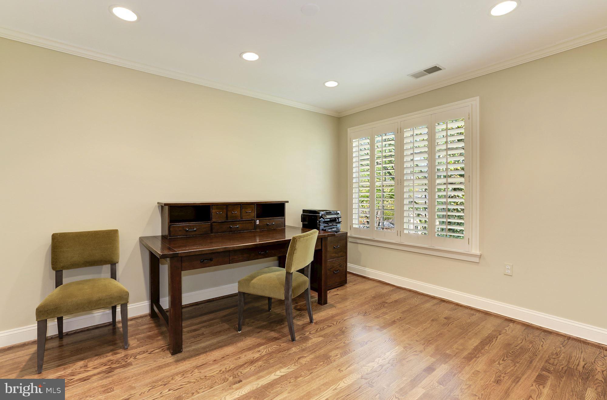5913 Greentree Road Bethesda, MD 20817 - Photo 22 of 30 Bedroom 4 or Office